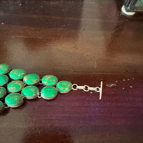 Unique Green Gemstone 925 Sterling Silver stamped Bracelet 8” - Picture 7 of 7